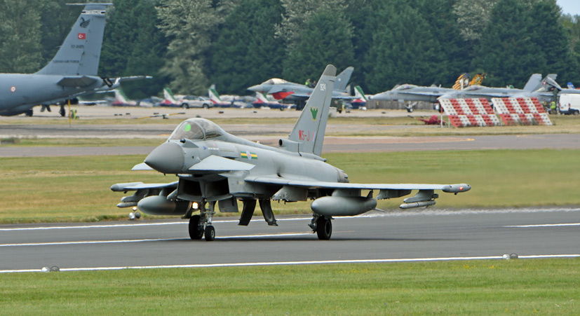 The world's greatest Airshow takes centre stage on the Airfix and Corgi Aerodrome blog