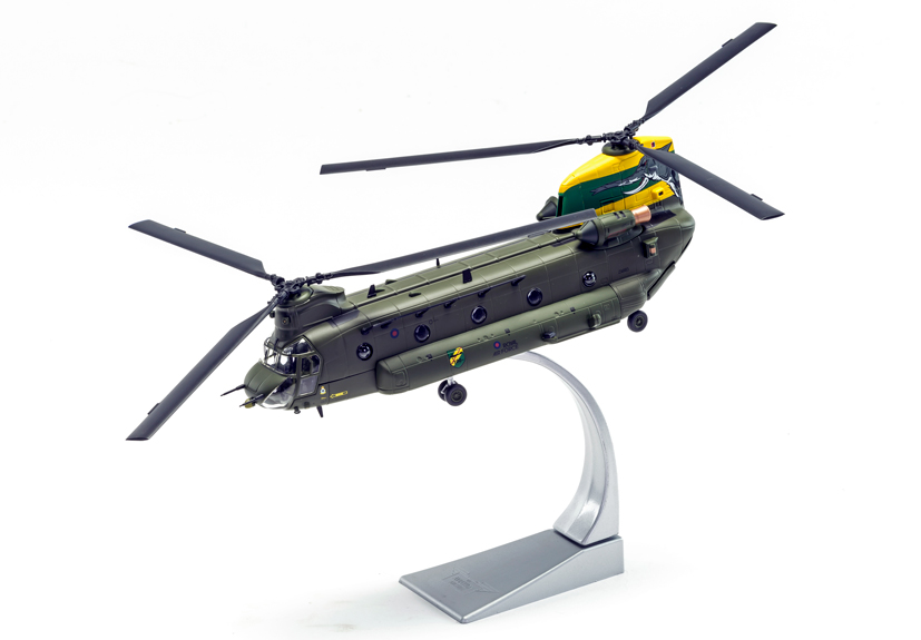 Corgi Whats on the desk