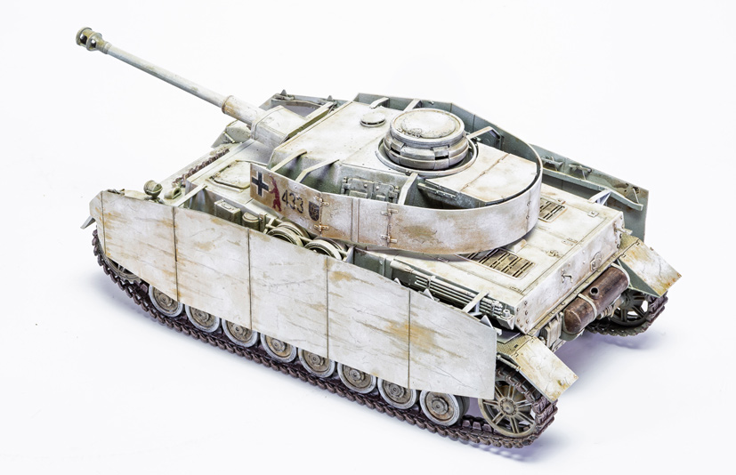 Latest Airfix large scale German Panzer IV Ausf H A1351 on the Airfix Workbench blog