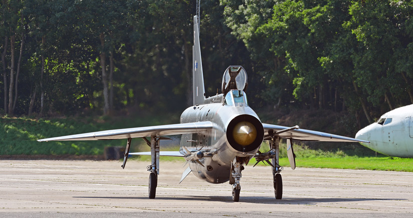 Classic British jet aviation heritage takes centre stage at Bruntingthorpe on the Airfix and Corgi Aerodrome blog