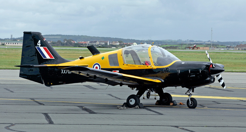 Classic RAF training Scottish Aviation Bulldog on the Airfix and Corgi Aerodrome blog