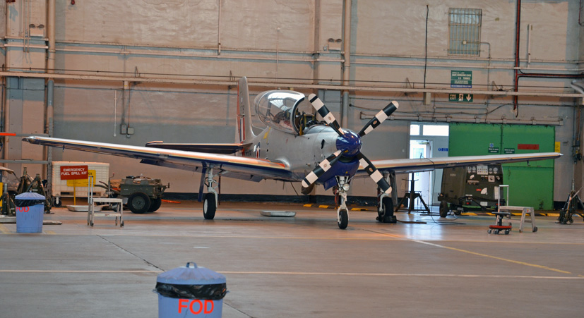 Farewell review to the RAF Short Tucano T.1 trainer on its service retirement on the Airfix and Corgi Aerodrome blog