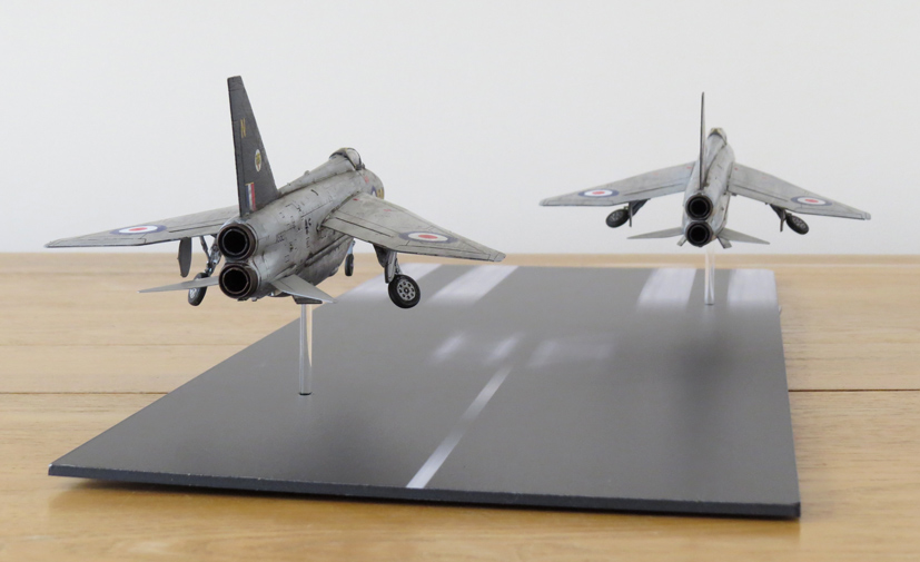 Spectacular RAF Tengah 74 Squadron Lightning scramble diorama build on the Airfix Workbench blog