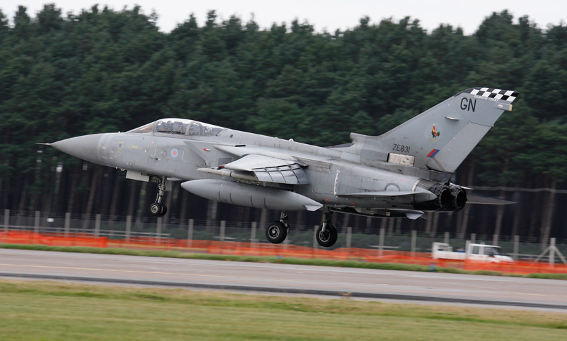 Classic British jet aviation heritage takes centre stage at Bruntingthorpe on the Airfix and Corgi Aerodrome blog