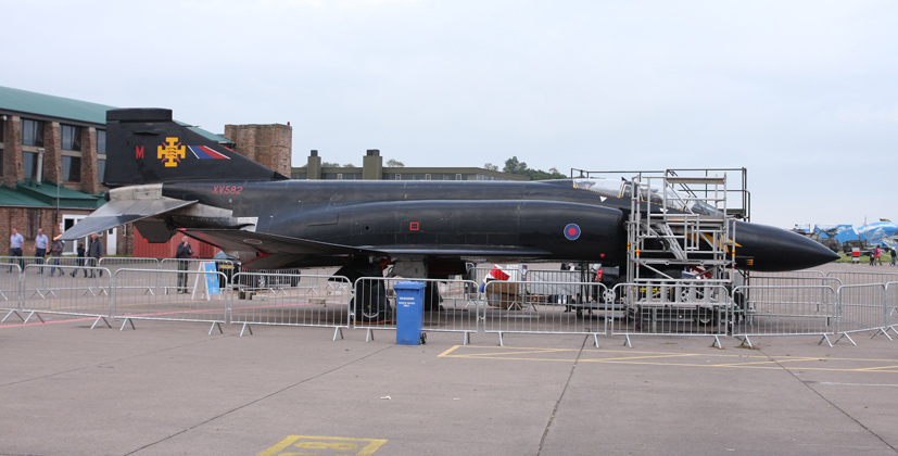 Classic British jet aviation heritage takes centre stage at Bruntingthorpe on the Airfix and Corgi Aerodrome blog