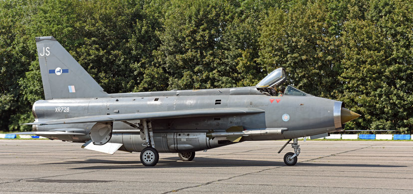 Classic British jet aviation heritage takes centre stage at Bruntingthorpe on the Airfix and Corgi Aerodrome blog