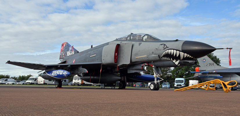 The world's greatest Airshow takes centre stage on the Airfix and Corgi Aerodrome blog