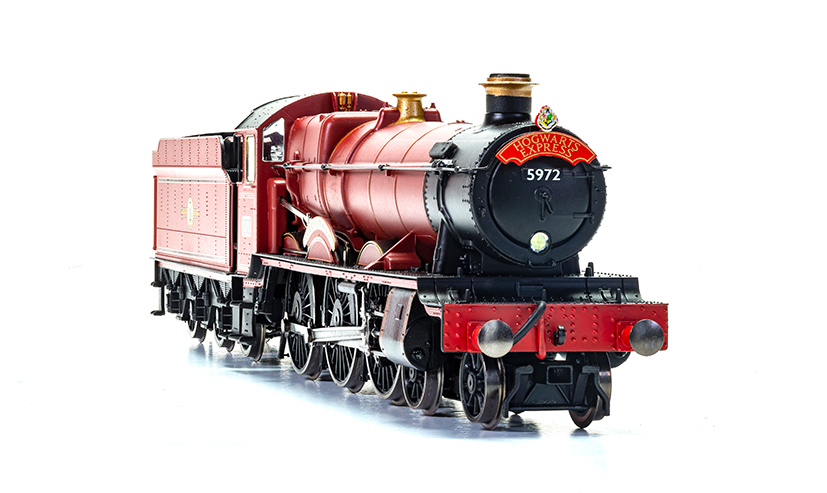 R3803TTS Hogwarts Castle