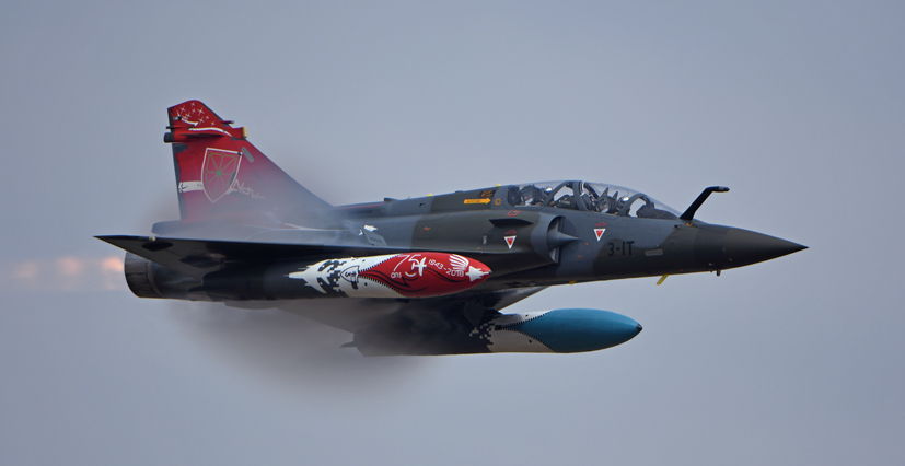 French Air Force Couteau Delta Mirage 2000D RIAT 2018 tribute to RAF 100 on Airfix and Corgi Aerodrome