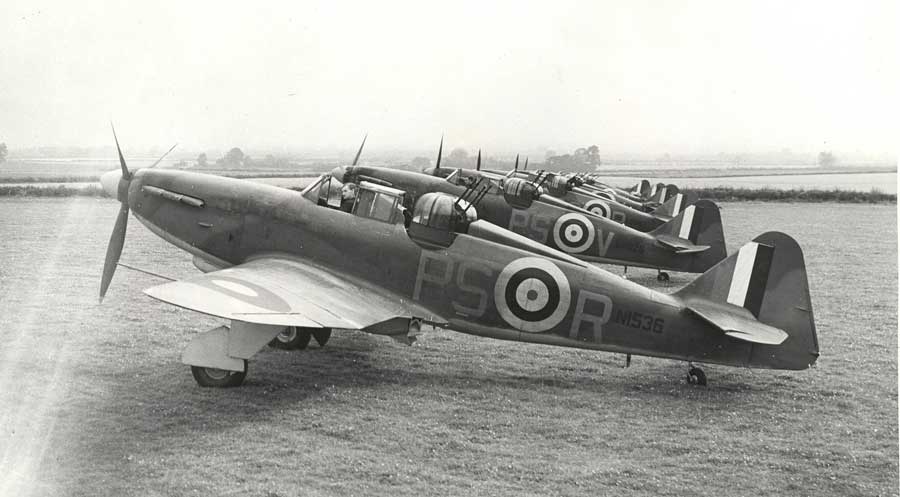 Image_C_Defiants_ready_for_action