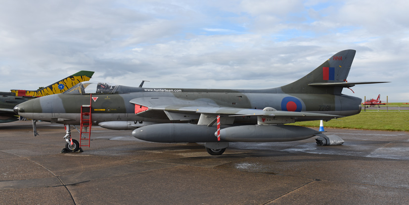 Exclusive Hawker Hunter Aviation open day 2005 review on Airfix and Corgi Aerodrome