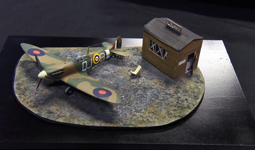 Airfix Spitfire Starter Set challenge with IPMS Lancashire on the Airfix Workbench blog