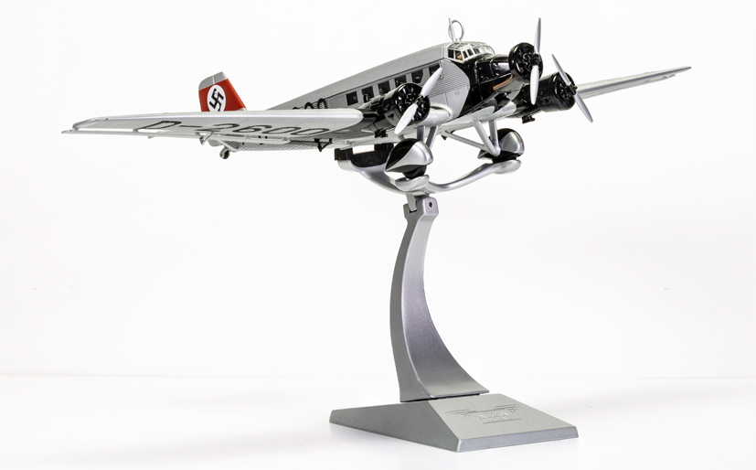 Corgi Armourfest and the bomber which claimed to snack on flak