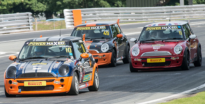 News-MINI-Challenge-TV-Castle-Combe-827px