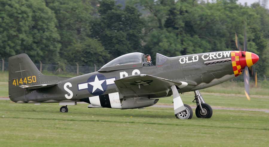 ImageD_Mustang_'Old_Crow'_in_the_colours_of_357th_Fighter_Group1