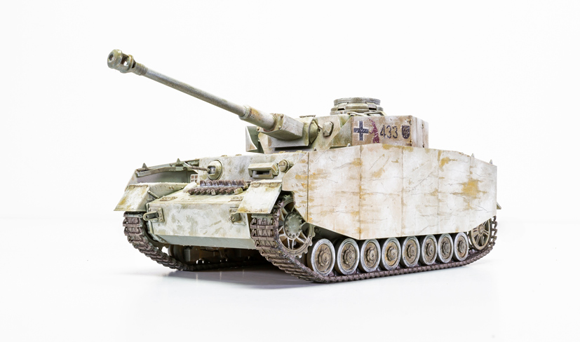 Latest Airfix large scale German Panzer IV Ausf H A1351 on the Airfix Workbench blog