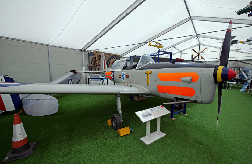 de Havilland Chipmunk T.Mk.10 on Airfix and Corgi Aerodrome