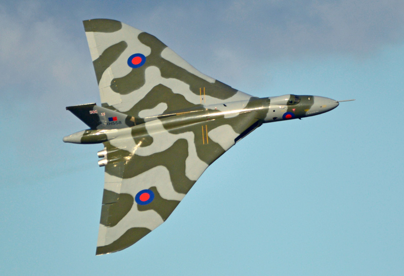 Airfix Avro Vulcan B2 XH558 readers pictures Special edition on the Airfix and Corgi Aerodrome blog