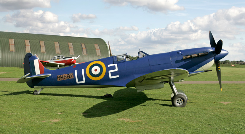 Merlins over Malta 15th Anniversary review Spitfire and Hurricane on the Airfix and Corgi Aerodrome blog