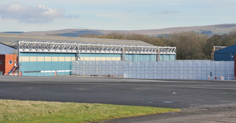 BAe Nimrod MR2 XV250 Maid of Moray delivered to the Yorkshire Air Museum on the Airfix and Corgi Aerodrome blog