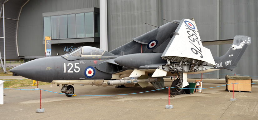 Duxford De Havilland Sea Vixen FAW2 XS576 on the Airfix and Corgi Aerodrome blog