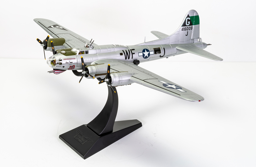 Boeing B-17G Flying Fortress AA33318 Flak Eater US 8th Air Force on Corgi die-cast diaries blog