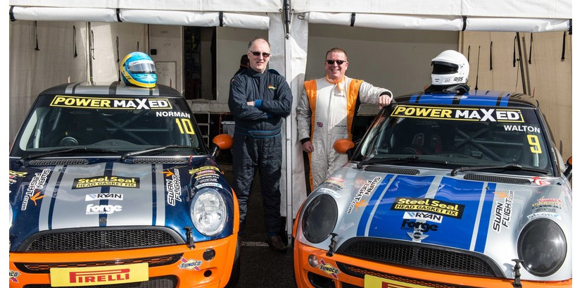 Team-Scalextric-Swanflight-827px