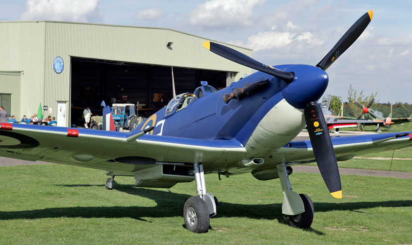 Merlins over Malta 15th Anniversary review Spitfire and Hurricane on the Airfix and Corgi Aerodrome blog