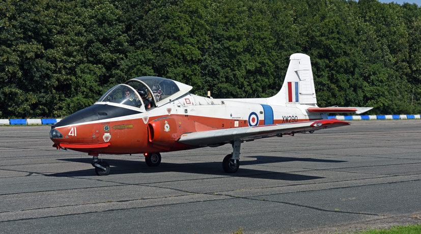 Classic British jet aviation heritage takes centre stage at Bruntingthorpe on the Airfix and Corgi Aerodrome blog