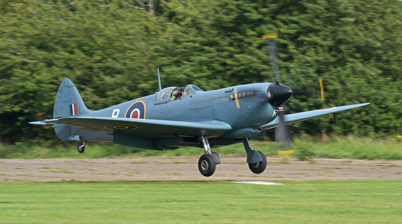 East Kirkby Airshow 2019 review and a meeting of rolls-Royce Merlin engines on the Airfix and Corgi Aerodrome blog