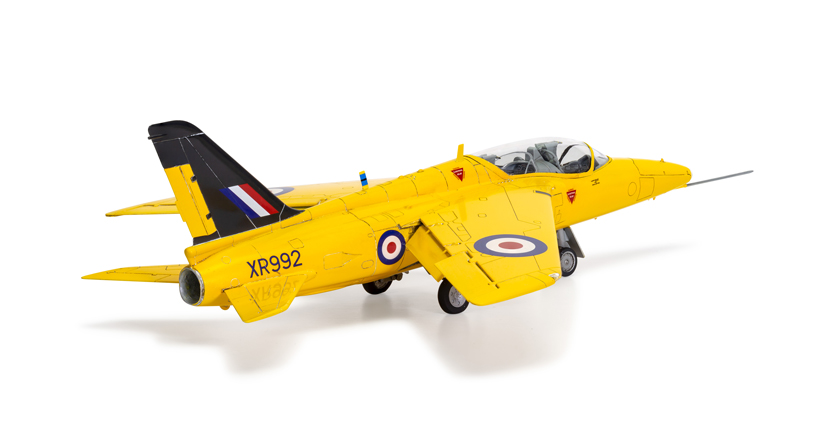 Airfix Folland Gnat Yellowjacks aerobatic display team model kit on the Airfix Workbench blog
