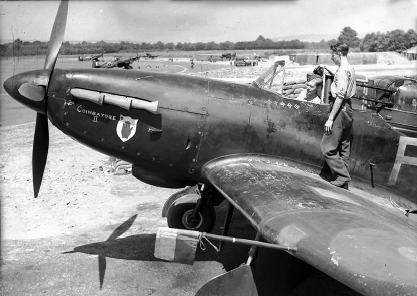 Airfix Boulton Paul Defiant Mk.l Frederick Desmond Hawkeye Hughes hand of Ulster on the Airfix Workbench blog