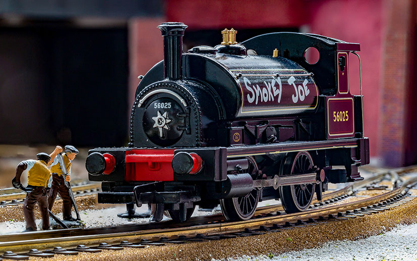 Smokey Joe Loco | hornby Model Railways