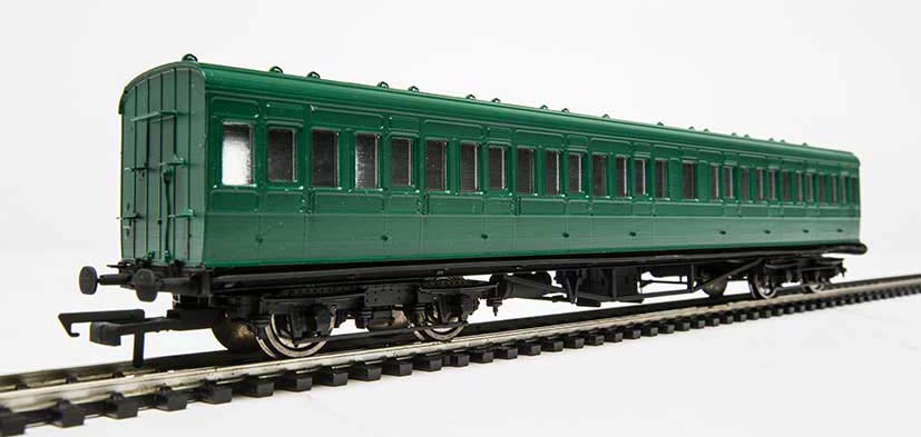 R4720-Ex-LSWR-58-FT-Coach_D31_2