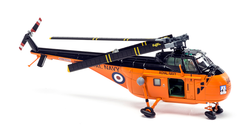 Corgi Whats on the Desk