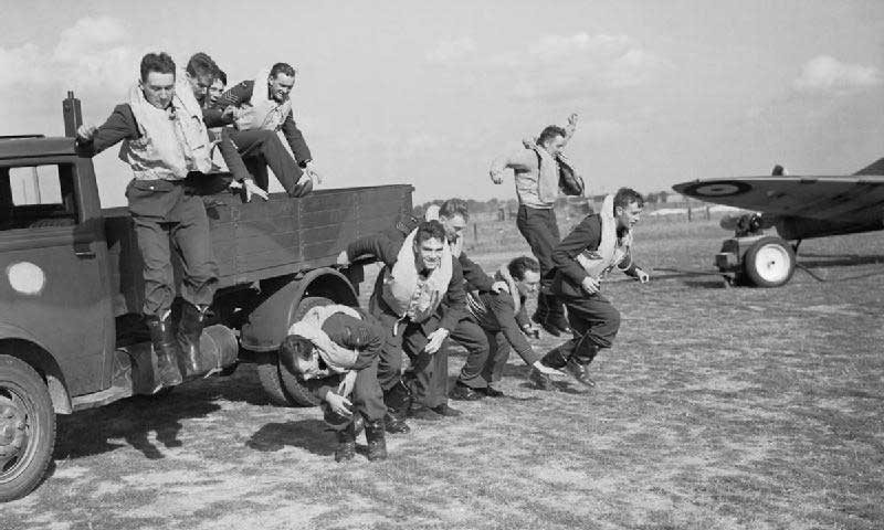 ImageB-Squadron_scramble!