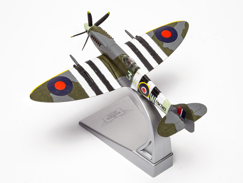 Corgi Aviation Archive D-Day 75th Anniversary Collection Spitfire XIV AA38707 on Corgi die-cast diaries blog
