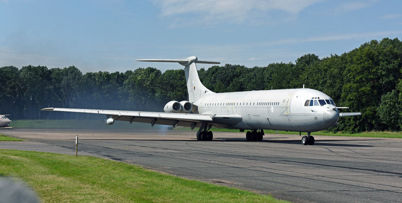 Classic British jet aviation heritage takes centre stage at Bruntingthorpe on the Airfix and Corgi Aerodrome blog