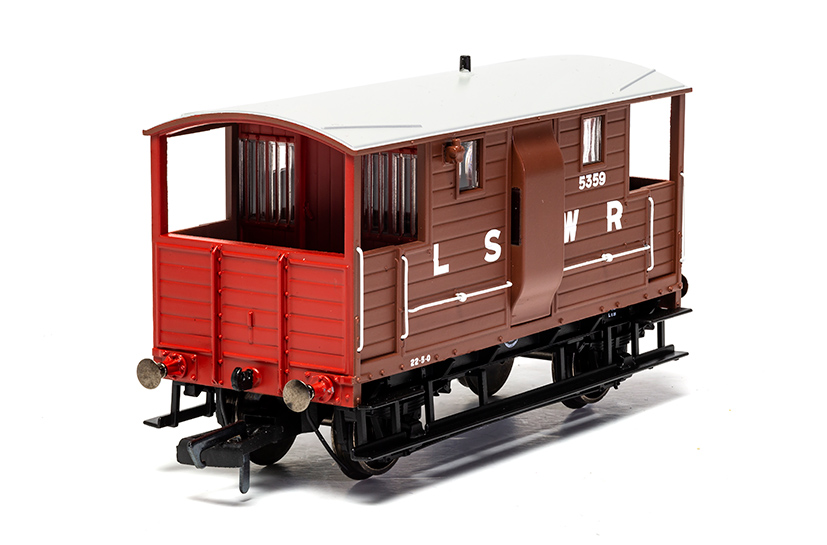 Hornby Engine Shed LSWR New Van