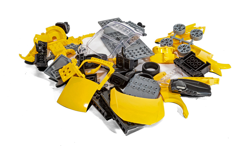 Is it a model kit or the real thing ... no, it's the new Airfix Quickbuild Audi TT Coupe Airfix Quickbuild Audi TT Coupe snap together model kit on the Airfix Workbench blog