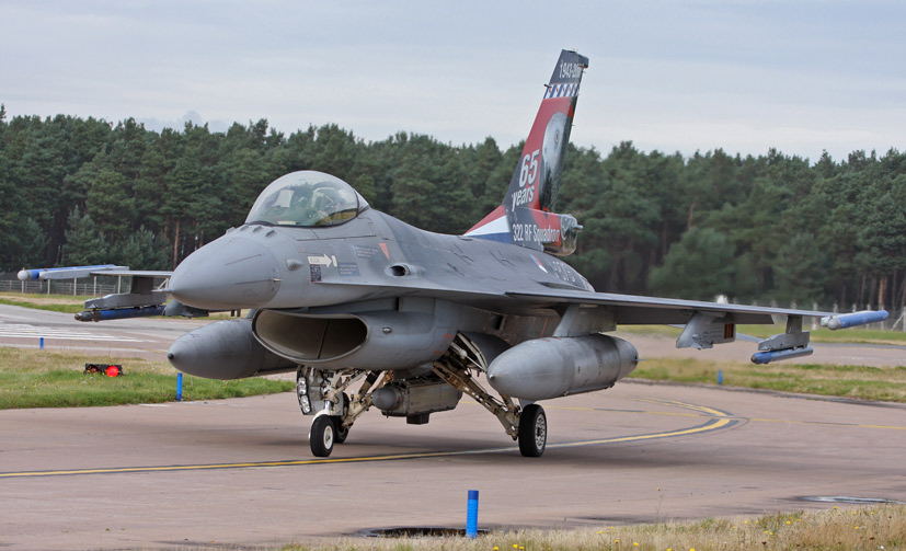 Classic British jet aviation heritage takes centre stage at Bruntingthorpe on the Airfix and Corgi Aerodrome blog