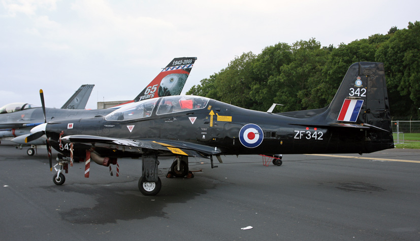 Classic British jet aviation heritage takes centre stage at Bruntingthorpe on the Airfix and Corgi Aerodrome blog