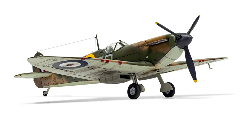 Airfix Battle of Britain 80th Anniversary Supermarine Spitfire Mk1 A05126A model kit on the Airfix Workbench blog