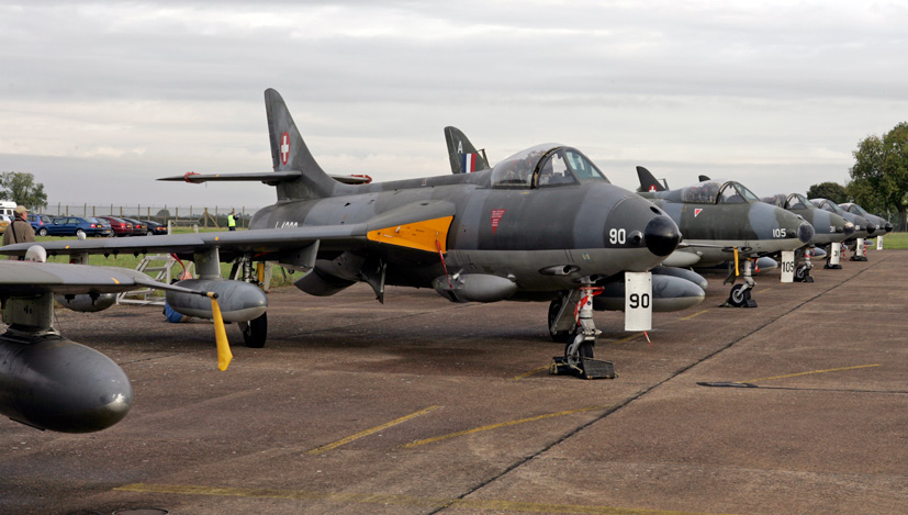 Exclusive Hawker Hunter Aviation open day 2005 review on Airfix and Corgi Aerodrome