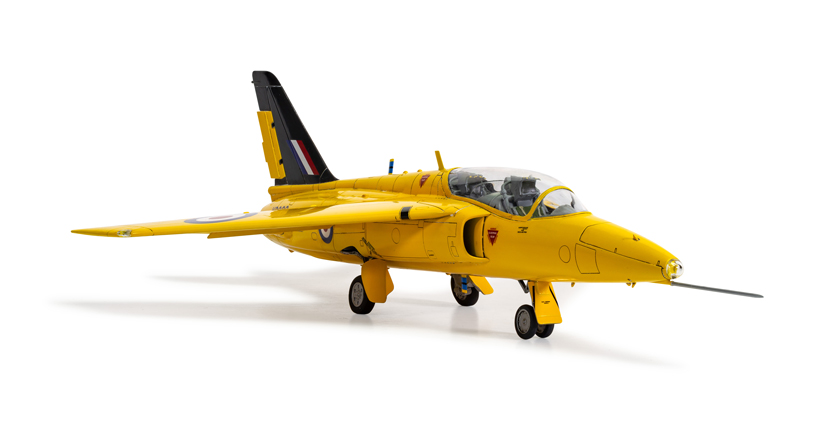 Airfix Folland Gnat Yellowjacks aerobatic display team model kit on the Airfix Workbench blog
