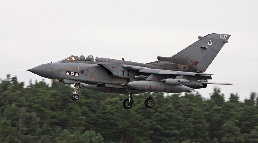 Classic British jet aviation heritage takes centre stage at Bruntingthorpe on the Airfix and Corgi Aerodrome blog