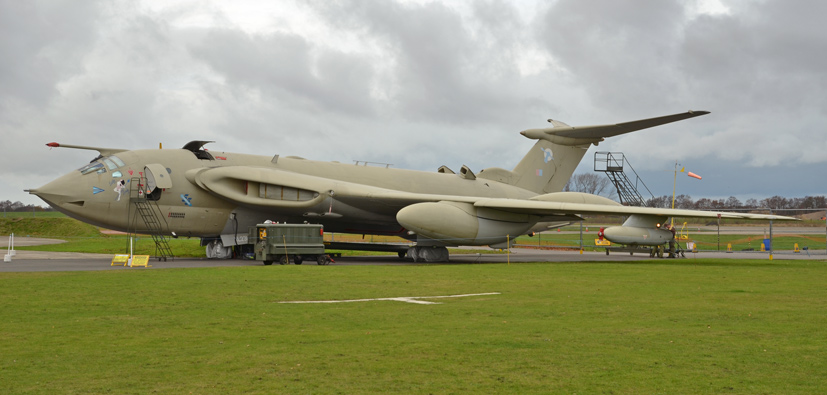 Handley Page Victor K2 Tanker 'Lusty Lindy' at Elvington A12009 on the Airfix Workbench blog