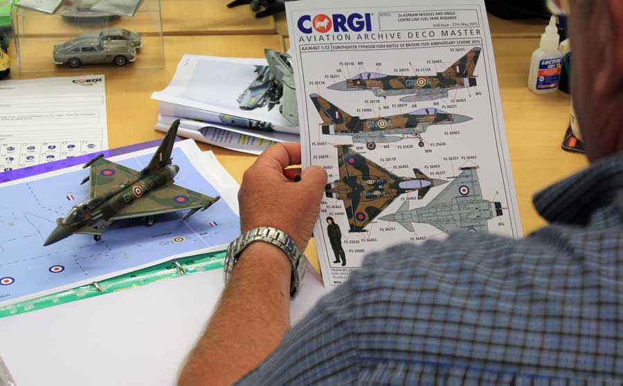 ImageK_analysis_of_the_Eurofighter_hand_decorated_sample