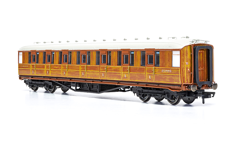 Engine Shed LNER Teak Coaches