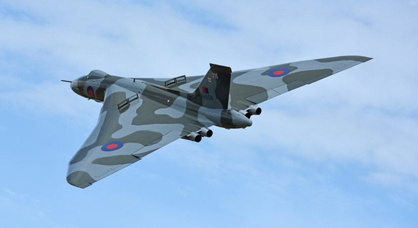 Avro Vulcan B.2 XH558 tribute edition on the Airfix and Corgi Aerodrome blog
